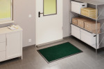 Milieubild Garage mit Regal und Schrank von Fußmatte ColourLine 013 grün - Entrada